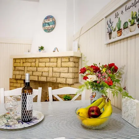 Apartamento Androniki *